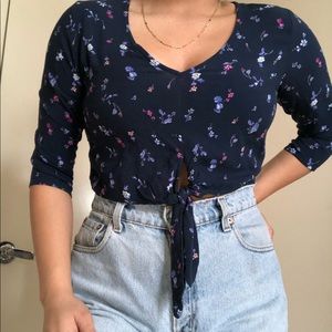 Floral navy blue cropped top